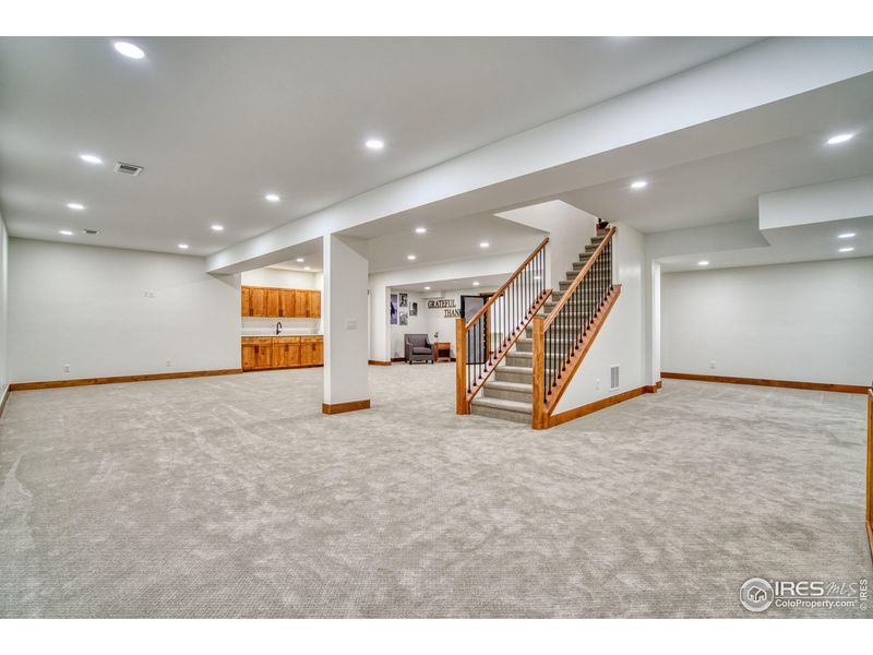 Spacious, unfurnished interior of a new home in , Windsor (Image 24).