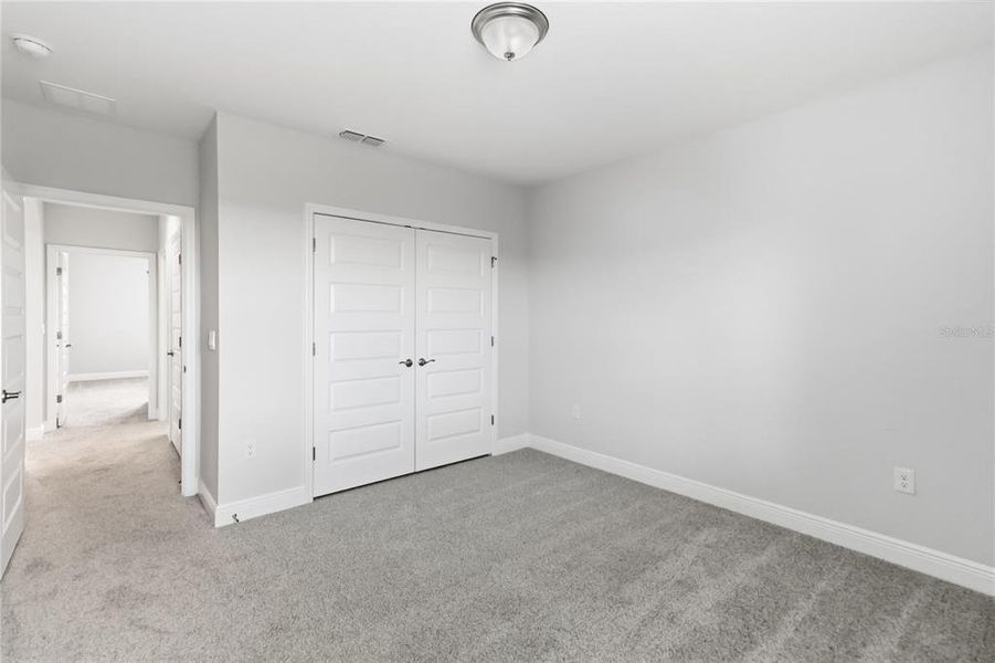 Spacious, unfurnished interior of a new home in , Winter Garden (Image 36).