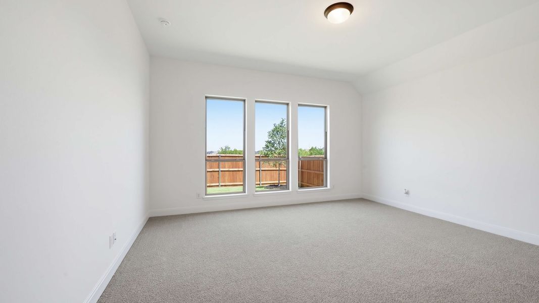 Spacious, unfurnished interior of a new home in Devonshire, Forney (Image 21).