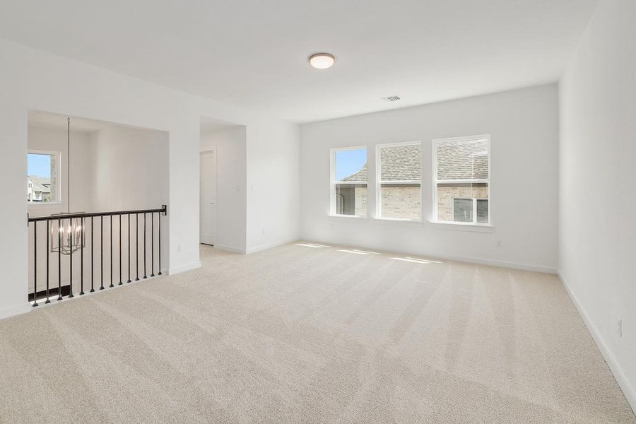 Spacious, unfurnished interior of a new home in Lariat, Liberty Hill (Image 13).