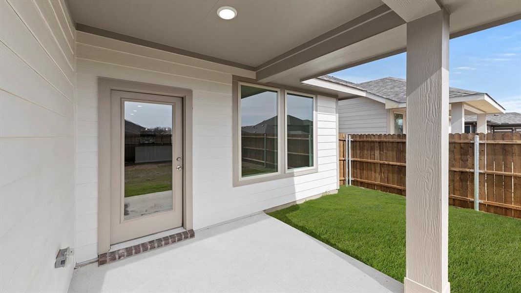 27. 1705 Meadow Crest - Patio