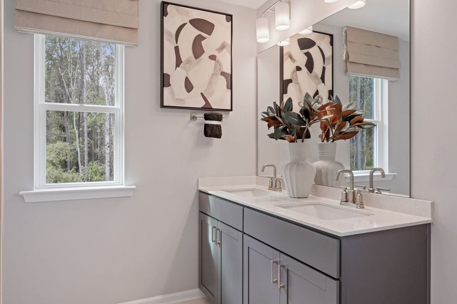 Dual-sink vanity at primary bath