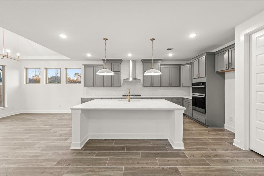 Representative image. Features, specifications, selections and colors may vary.