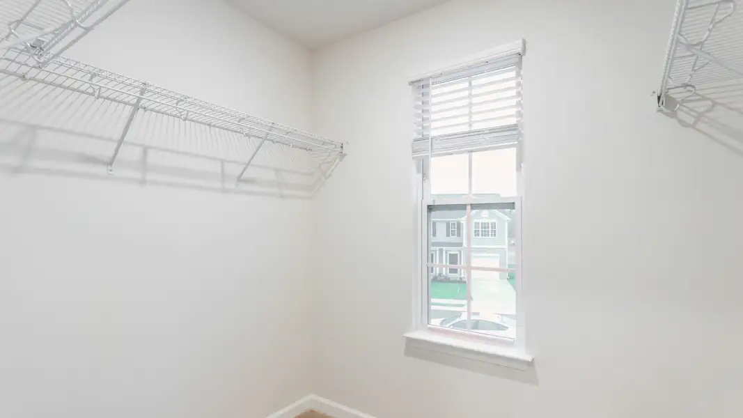 Spacious, unfurnished interior of a new home in Hastings Farm, Kernersville (Image 18).