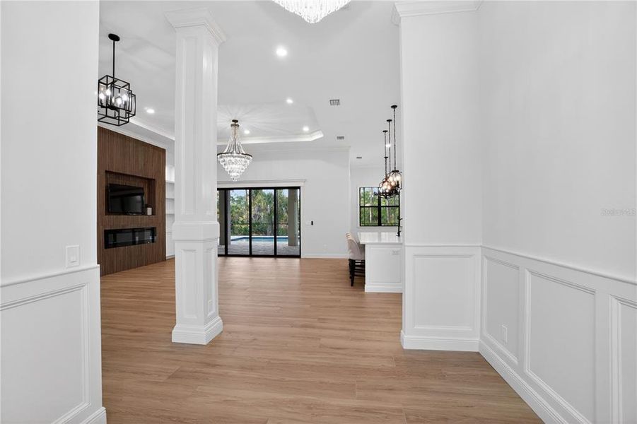 Spacious, unfurnished interior of a new home in , Port Charlotte (Image 73).