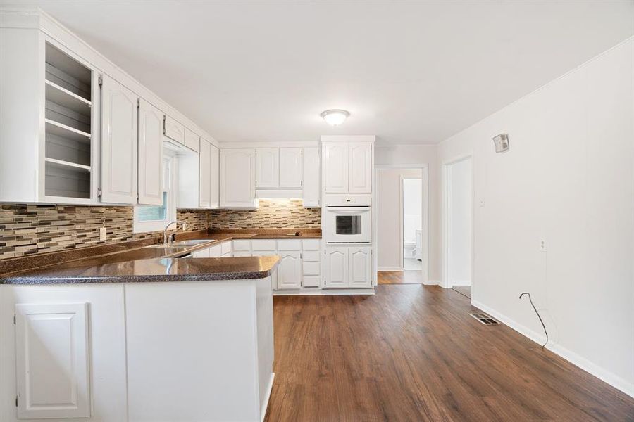 Furnished interior view inside a new home in , Paris (Image 6).