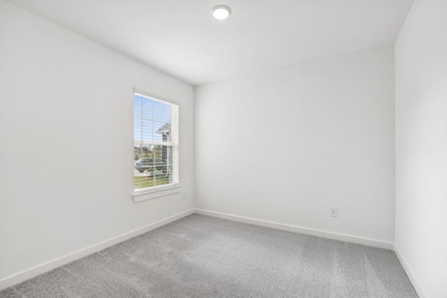 Spacious, unfurnished interior of a new home in Indian Springs, Crosby (Image 15).