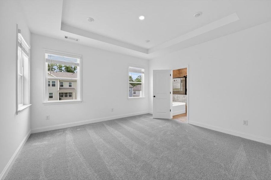 Spacious, unfurnished interior of a new home in Auburn Glen, Dacula (Image 16). Spacious, unfurnished interior of a new home in Auburn Glen, Dacula (Image 16).