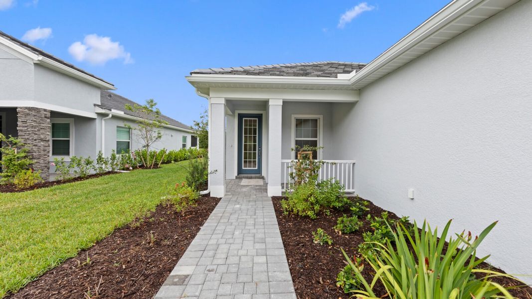 Exterior details and patio area of a home in Verandah, Fort Myers (Image 3).