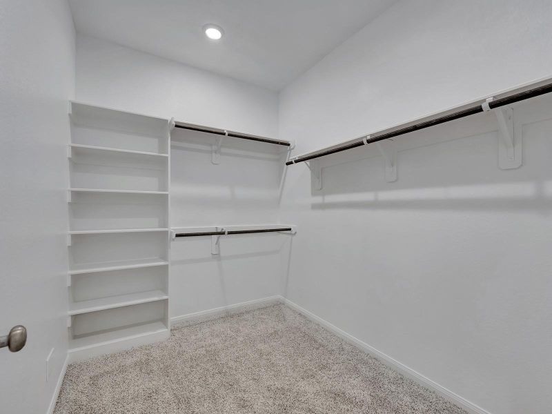 Photo is not of the actual home, but is an inspirational photo of builder’s model home and may depict options, furnishings, and/or decorator features that are not included Photo is not of the actual home, but is an inspirational photo of builder’s model home and may depict options, furnishings, and/or decorator features that are not included