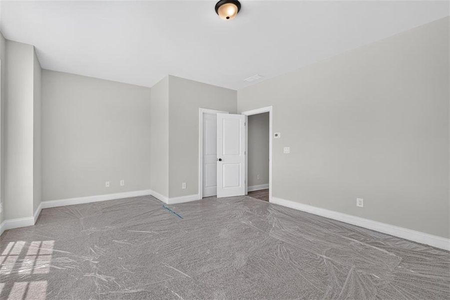 Spacious, unfurnished interior of a new home in , Flowery Branch (Image 80).