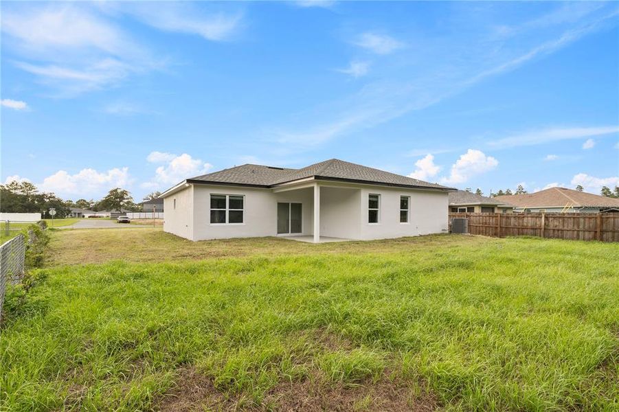 Exterior details and patio area of a home in , Ocala (Image 25).