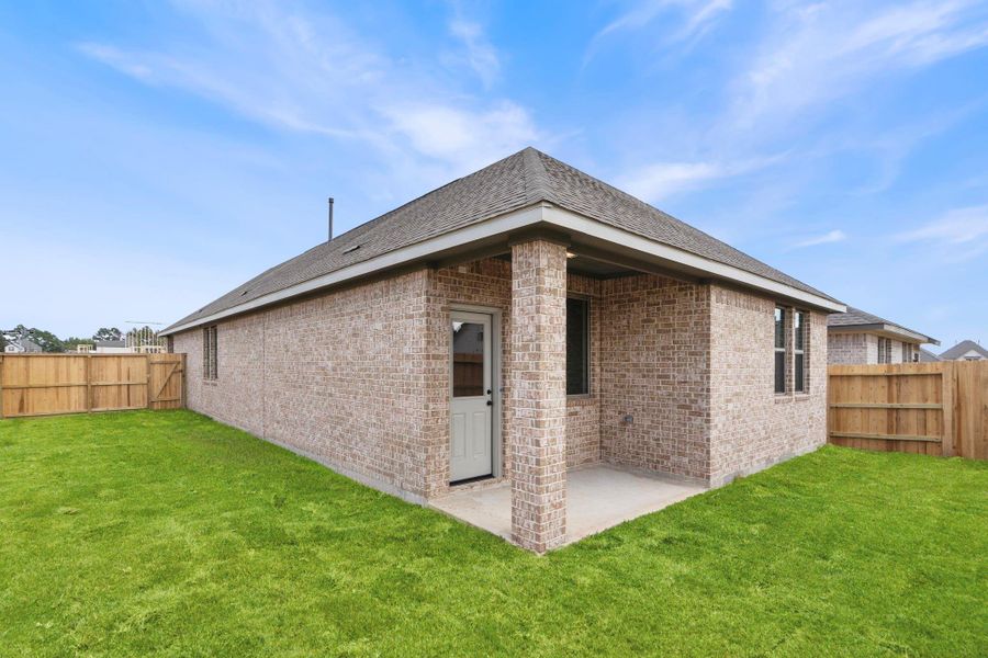 This backyard is perfect for family gatherings, social events, or simply unwinding in the fresh air. This backyard is perfect for family gatherings, social events, or simply unwinding in the fresh air.