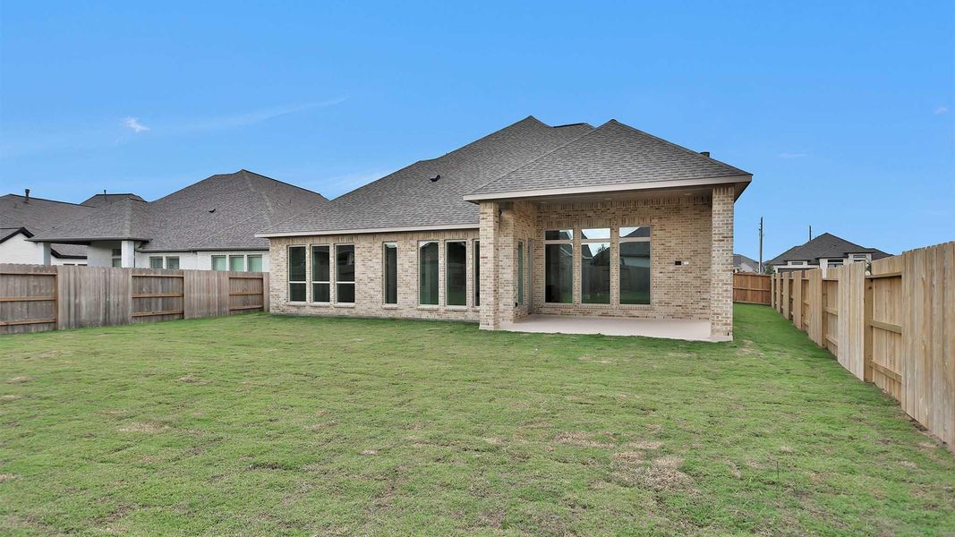 Exterior details and patio area of a home in Valencia 60', Manvel (Image 1). Exterior details and patio area of a home in Valencia 60', Manvel (Image 1).