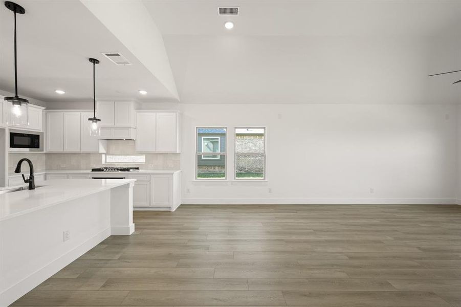 3549 Ironwood- DIning-1593