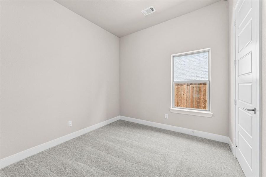 Spacious, unfurnished interior of a new home in Sandbrock Ranch, Aubrey (Image 23).
