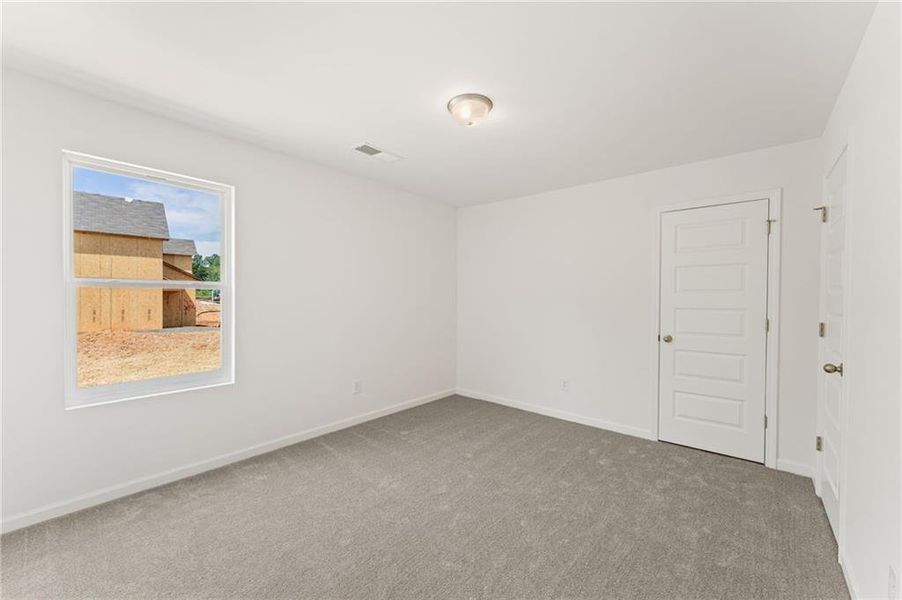 Spacious, unfurnished interior of a new home in Oakhill Estates, Adairsville (Image 18).