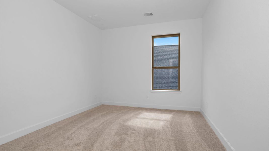 Spacious, unfurnished interior of a new home in StoneCreek Estates, Richmond (Image 10).