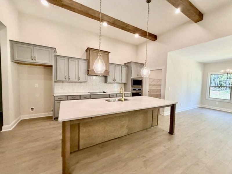 Furnished interior view inside a new home in Lakefield, Palmetto (Image 3).