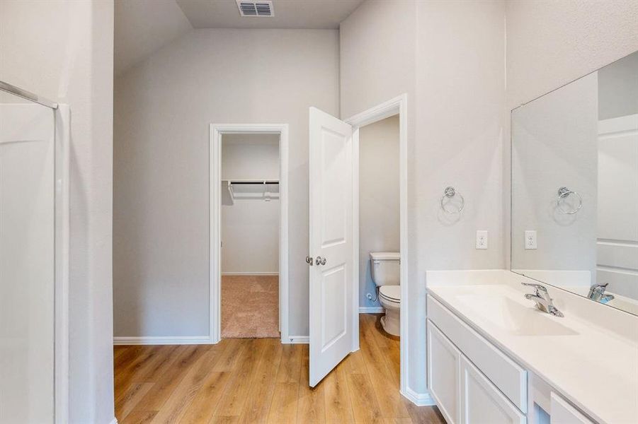 Image 33 of a home in Kings Way. Image 33 of a home in Kings Way.