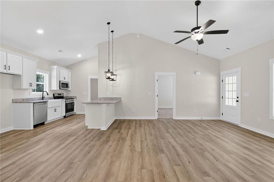Spacious, unfurnished interior of a new home in , Douglasville (Image 34).
