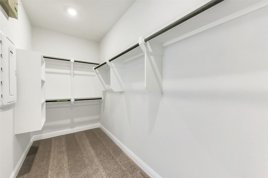 Spacious, unfurnished interior of a new home in Evergreen 40', Conroe (Image 23). Spacious, unfurnished interior of a new home in Evergreen 40', Conroe (Image 23).