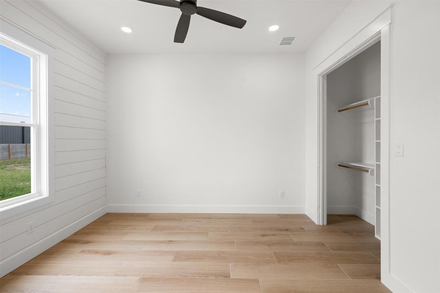 Spacious, unfurnished interior of a new home in , Snook (Image 26). Spacious, unfurnished interior of a new home in , Snook (Image 26).