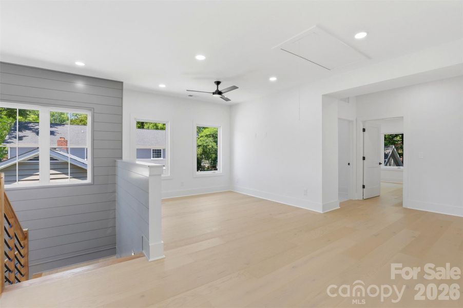 Loft/landing