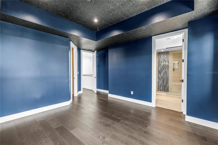 Spacious, unfurnished interior of a new home in East Oak Townhomes, Tampa (Image 19).