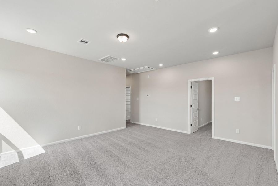 Spacious, unfurnished interior of a new home in The Canopies, Splendora (Image 24). Spacious, unfurnished interior of a new home in The Canopies, Splendora (Image 24).