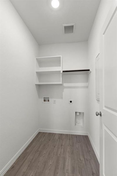 Spacious, unfurnished interior of a new home in , McKinney (Image 24).
