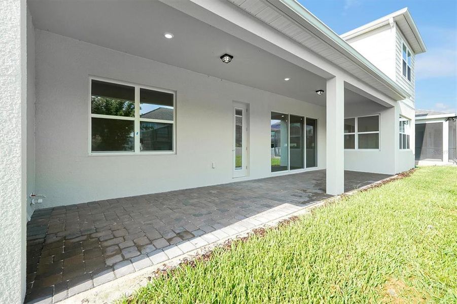 Exterior details and patio area of a home in , Orlando (Image 4). Exterior details and patio area of a home in , Orlando (Image 4).