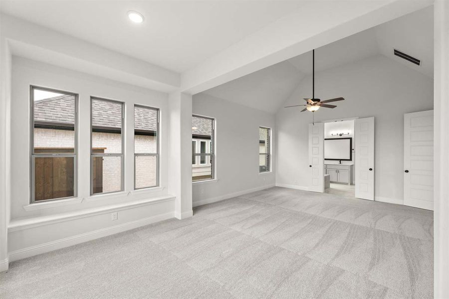 Spacious, unfurnished interior of a new home in Nelson Lake, Rockwall (Image 25). Spacious, unfurnished interior of a new home in Nelson Lake, Rockwall (Image 25).
