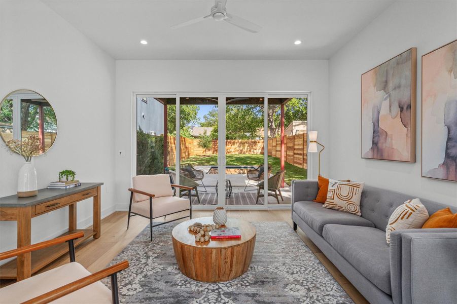 Live the 78704 Lifestyle – Modern Vibes Just Minutes from Downtown! Live the 78704 Lifestyle – Modern Vibes Just Minutes from Downtown!