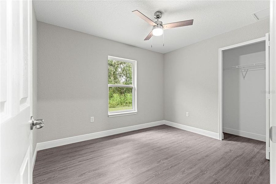 Spacious, unfurnished interior of a new home in , Summerfield (Image 20).