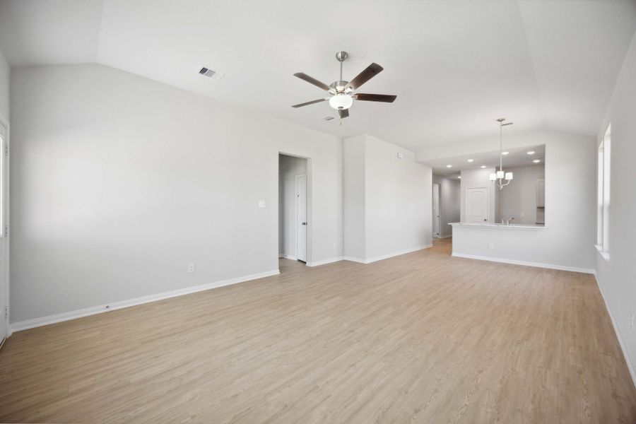 16825 Needlepoint Dr - San Marcos - Family Room 16825 Needlepoint Dr - San Marcos - Family Room