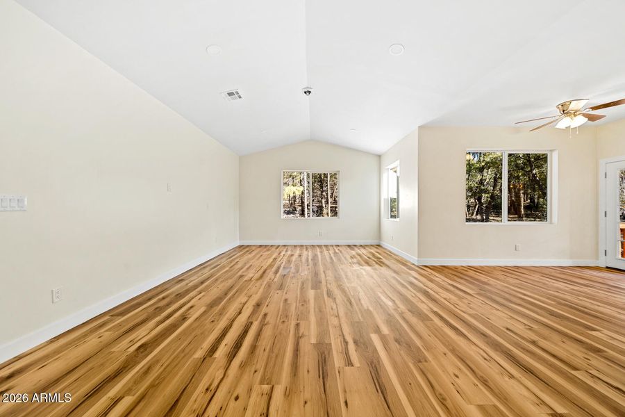 TF-11_(2048) TF-11_(2048)