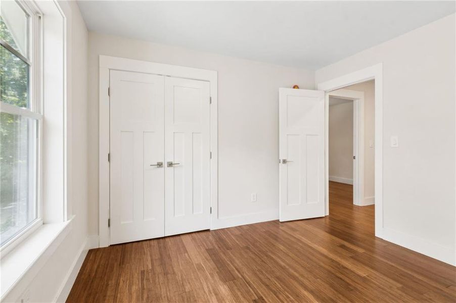 Spacious, unfurnished interior of a new home in , Pine Lake (Image 55).