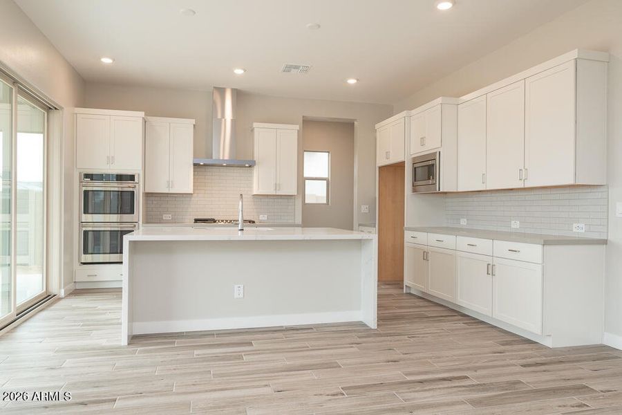 Tri Pointe Waterston Central 273 - Kitch