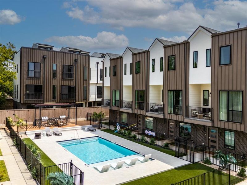 Community amenities in , Dallas (Image 31).