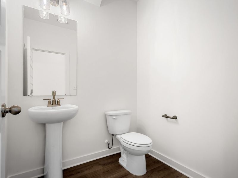 Furnished interior view inside a new home in Calista Farms, White House (Image 5).