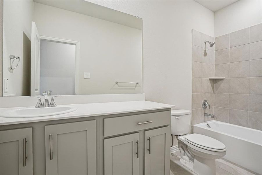 Furnished interior view inside a new home in Windmore, Princeton (Image 11).