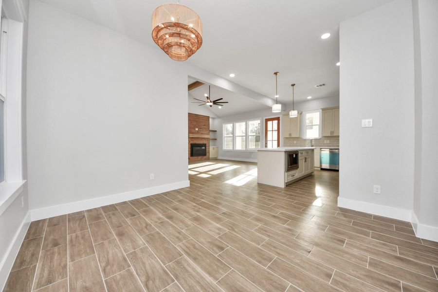 Spacious, unfurnished interior of a new home in , Plantersville (Image 30).