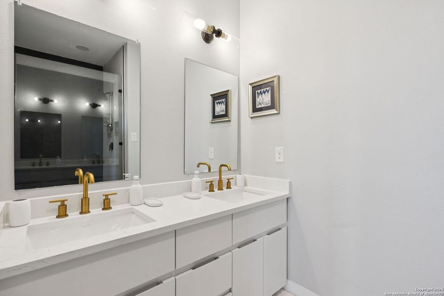 Furnished interior view inside a new home in , San Antonio (Image 27).