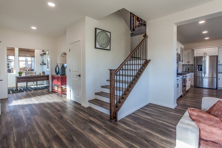 Representative furnished interior of a home built from the Twain by Hartford Homes in Trailside, Timnath (Image 18).