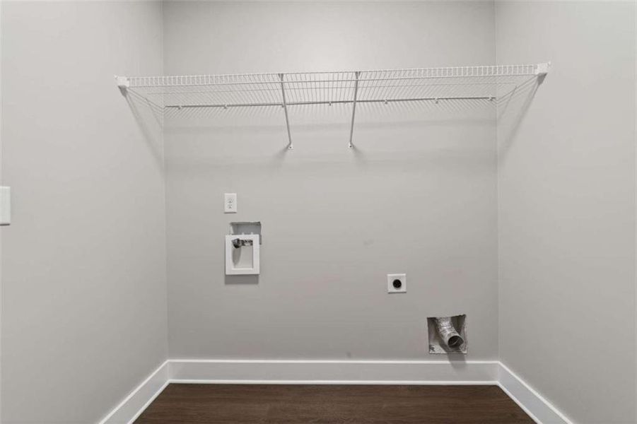 Spacious, unfurnished interior of a new home in , Silver Creek (Image 38). Spacious, unfurnished interior of a new home in , Silver Creek (Image 38).