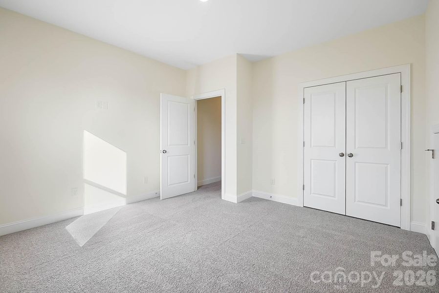 Spacious, unfurnished interior of a new home in Lancaster Hwy, Waxhaw (Image 39).