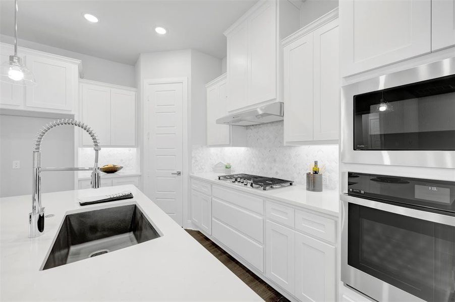 Furnished interior view inside a new home in The Retreat at Harvest, Argyle (Image 5).