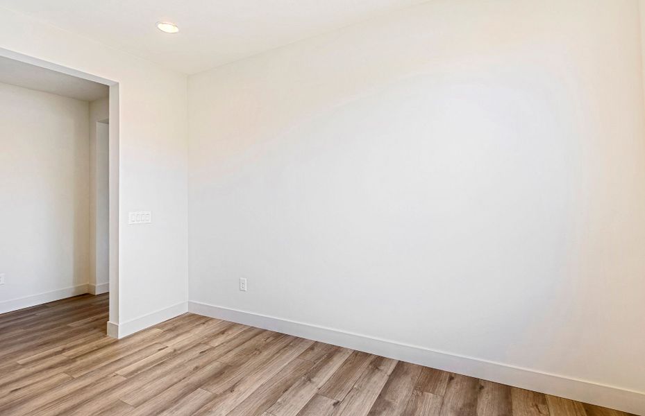 Spacious, unfurnished interior of a new home in Vistoso Canyon Estates, Oro Valley (Image 20).