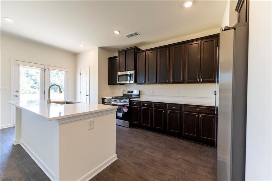 Furnished interior view inside a new home in , Dawsonville (Image 10).